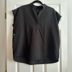 Figs Rafaela oversized scrub top size medium